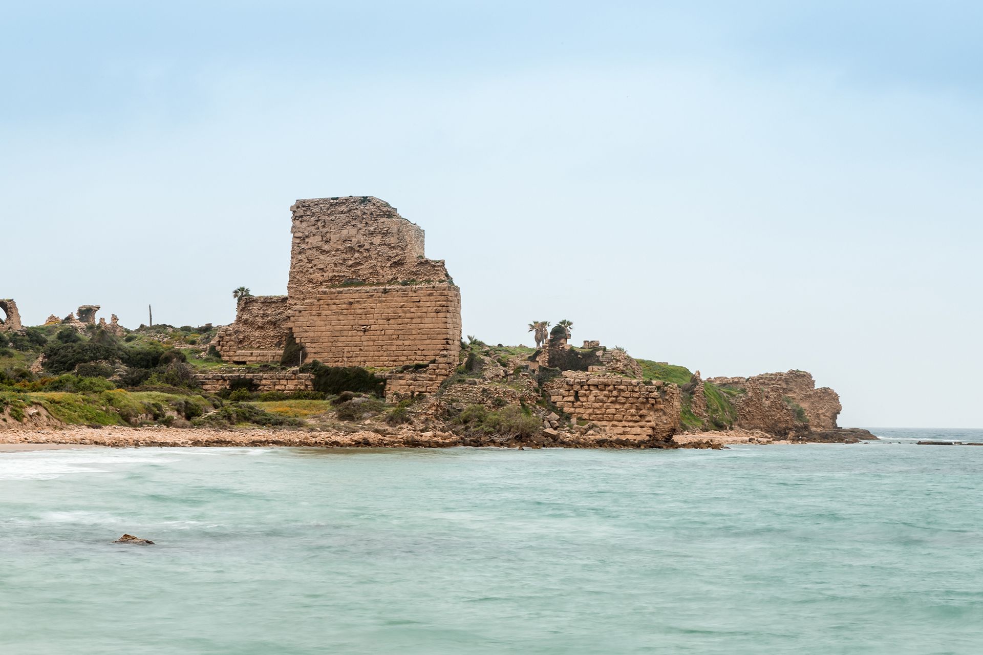 Ruinen des Château Pèlerin (Quelle: iStock/svarshik) Ruinen des Château Pèlerin (Quelle: iStock/svarshik)